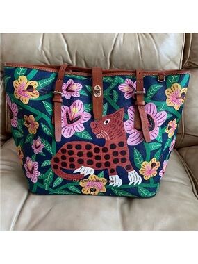RARE Dooney & and Bourke Islamorada Navy Dover Tote Tropical Jungle Jaguar